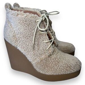 Jessica Simpson Cream and Brown Wedge Boots